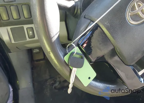 2013 Toyota Tacoma from USA, damaged, VIN 5TFNX4CN4DX019180